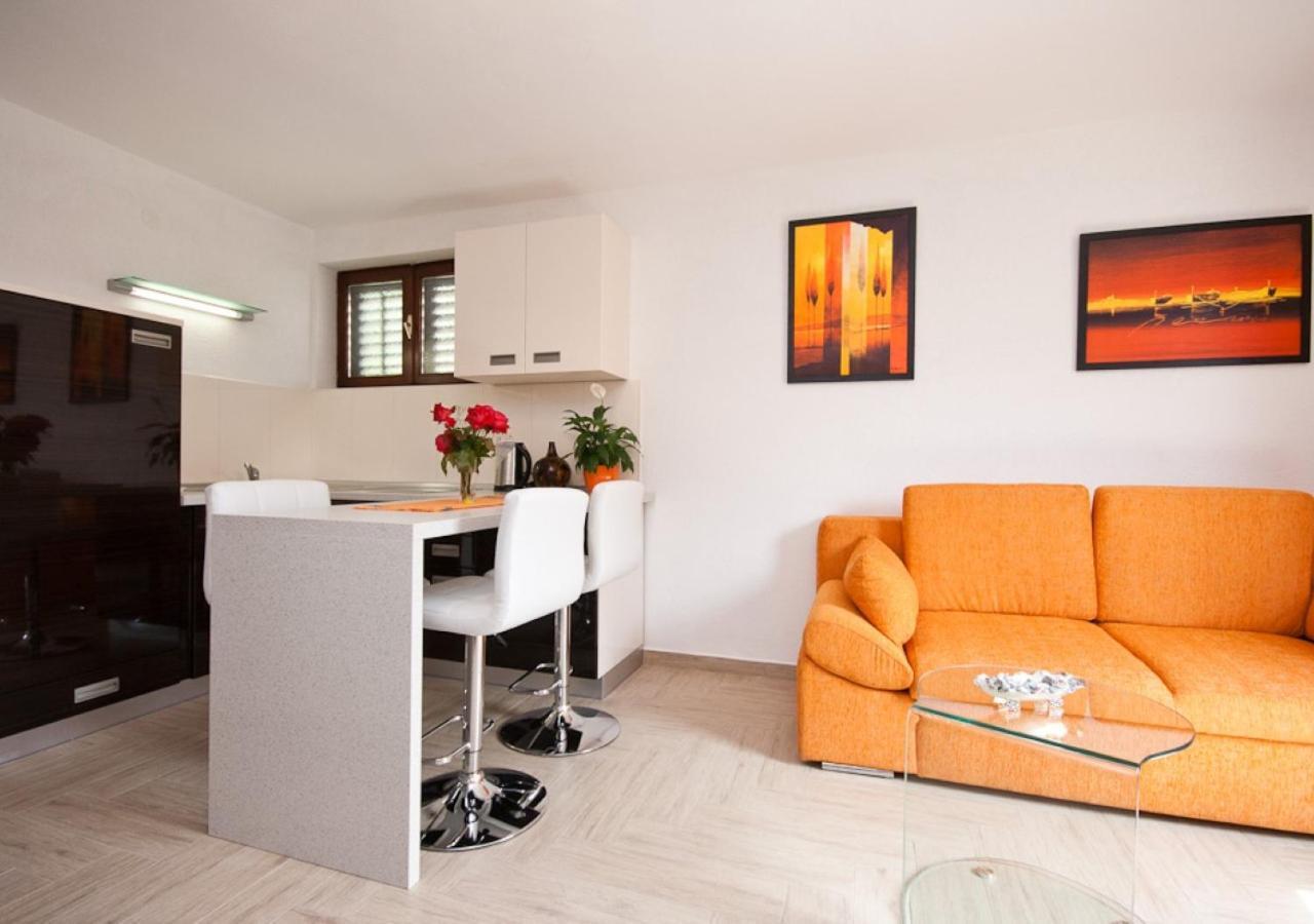 Bozo Apartment Baska (Krk)